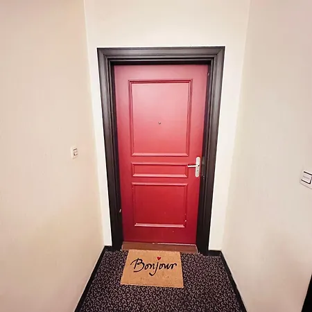 Sri-indo Paris Appartement